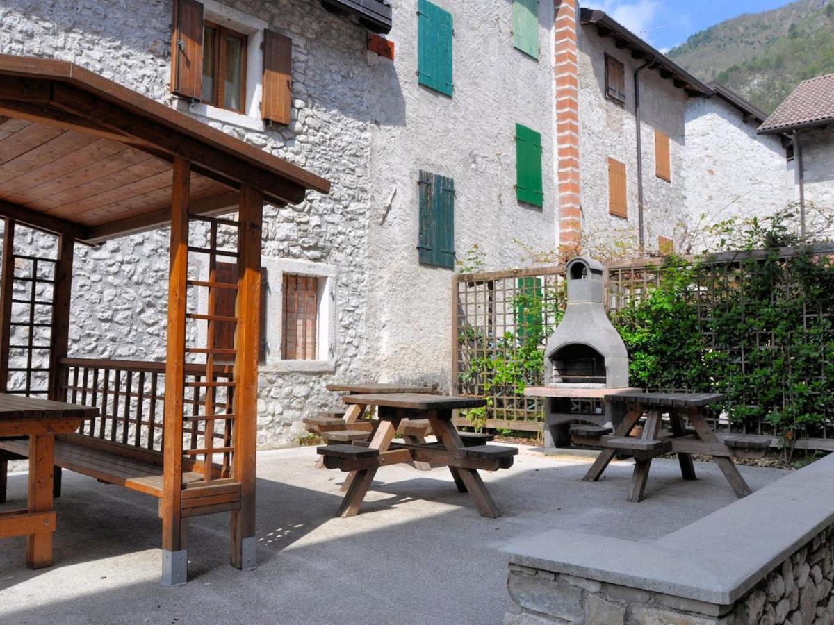 Apartment Albergo Diffuso - Cjasa Ustin-3 By Interhome بارسيز المظهر الخارجي الصورة